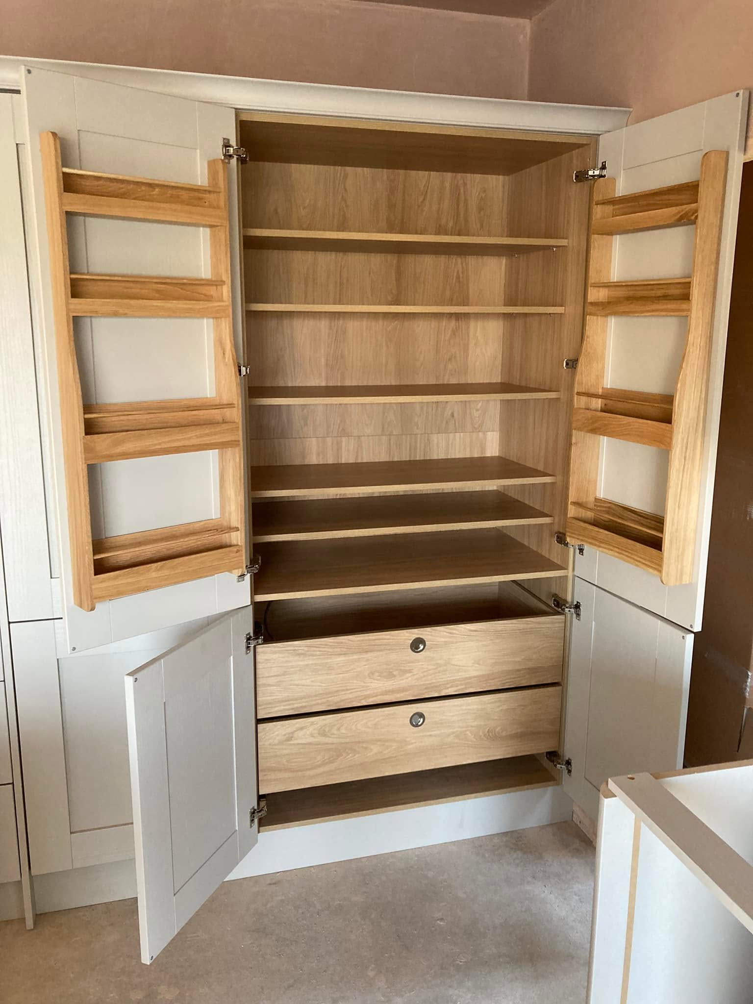 Bespoke Solid Oak Pantry & Cabinetry
